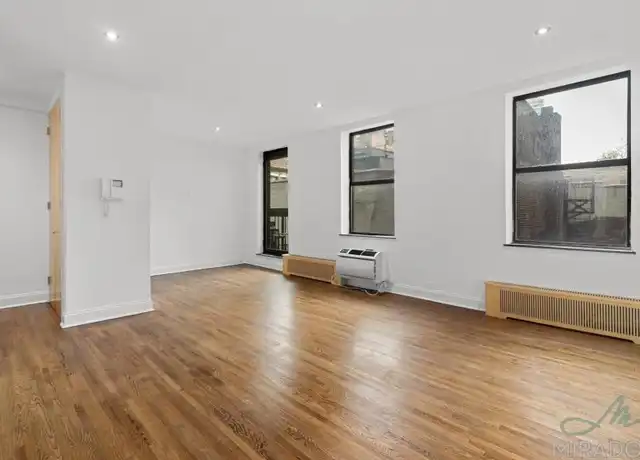 Property at 455 Park Ave S, New York, NY, 10016, 2 beds, 1 bath, [object Object]