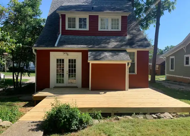 Property at 719 E Hunter Ave, Bloomington, IN, 47401, 5 beds, 2 baths, [object Object]