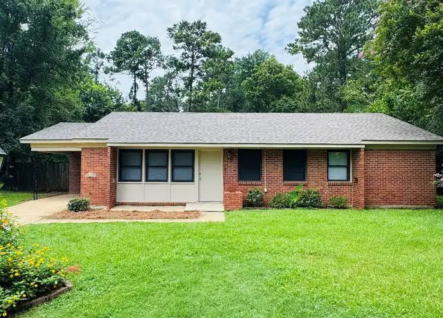 Property at 957 Parkwood Ct, Montgomery, AL, 36109, 3 beds, 1 bath, [object Object]
