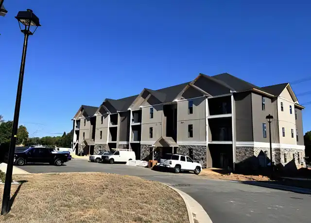 Property at 253 English Commons Dr Unit 208, Lynchburg, VA, 24501, 3 beds, 2 baths, [object Object]