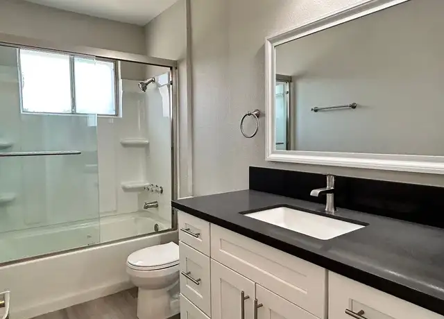 Photo of 1345 N San Gabriel Ave, Azusa, CA 91702