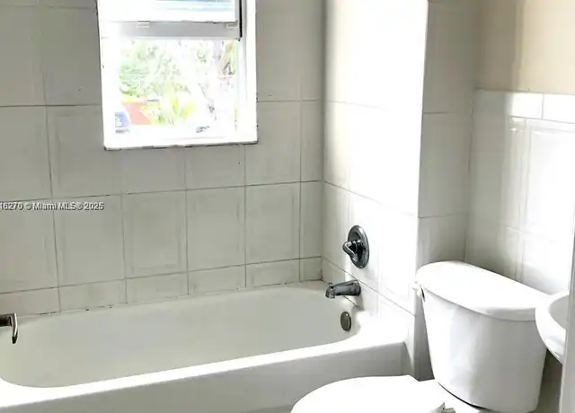 Property at 12124 NE 5th Ave Apt 7, North Miami, FL, 33161, 1 bed, 1 bath, [object Object]