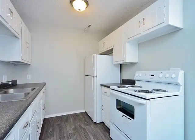 Property at 10215 W Central Ave Unit 114, Wichita, KS, 67212, 1 bed, 1 bath, [object Object]