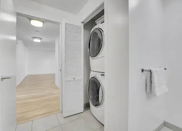 Property at 175 W Saint James St Unit 1012RG, San Jose, CA, 95110, 1 bed, 1 bath, [object Object]