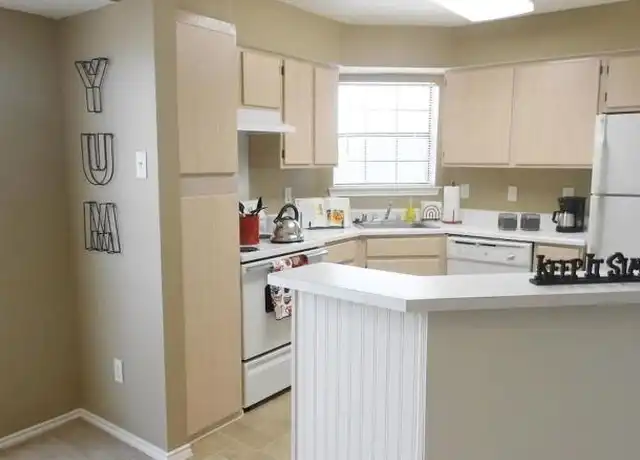 Property at 2401 W Spring Creek Pkwy, Plano, TX, 75023, 1 bed, 1 bath, [object Object]