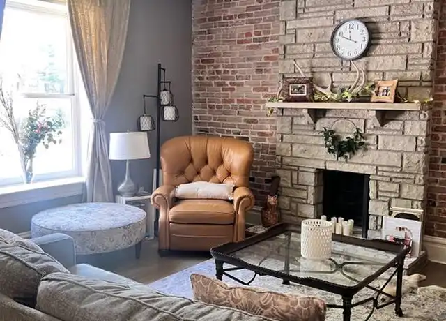 Property at 4922 Magnolia Ave, Saint Louis, MO, 63139, 3 beds, 3 baths, [object Object]