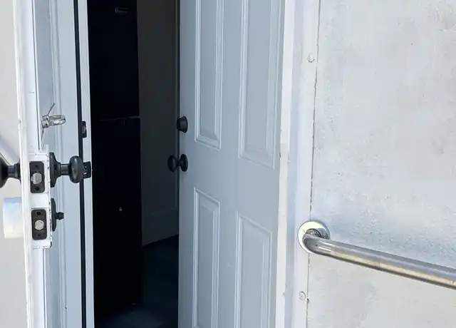 Property at 11420 Cedar Ave Unit A, Hawthorne, CA, 90250, 0 beds, 1 bath, [object Object]
