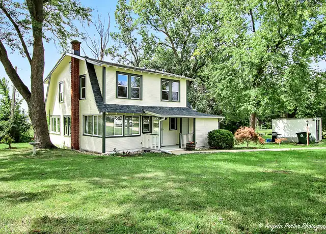 Property at 41028 N Ridge Cir, Antioch, IL, 60002, 3 beds, 1 bath, [object Object]