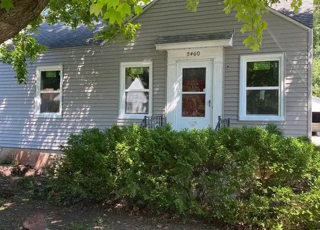 Property at 2460 S 11th St, Springfield, IL, 62703, 3 beds, 2 baths, [object Object]
