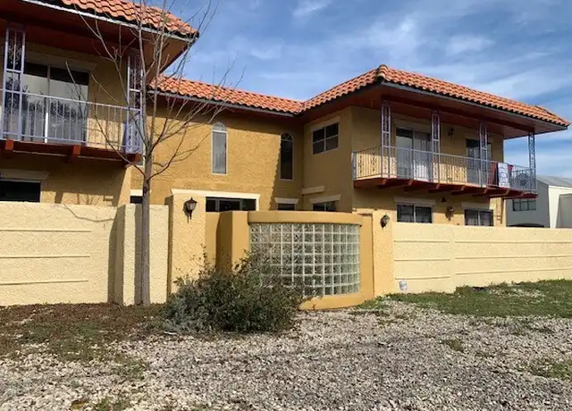 Property at 1131 Babcock Rd Unit 100, Balcones Heights, TX, 78201, 1 bed, 1 bath, [object Object]
