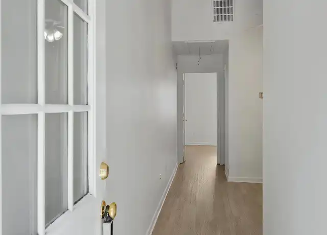 Property at 4306 Tantilla Cir, Charlotte, NC, 28215, 1 bed, 1 bath, [object Object]