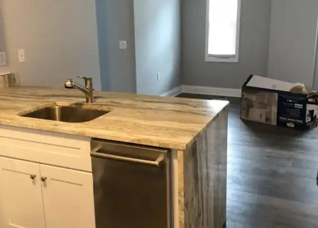 Property at 58 Oakland St Unit 2, Rochester, NY, 14620, 1 bed, 1 bath, [object Object]