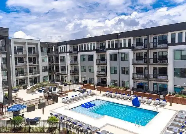 Property at West End Station - 206 N Green St, Winston Salem, NC, 27101, 1 bed, 1 bath, [object Object]