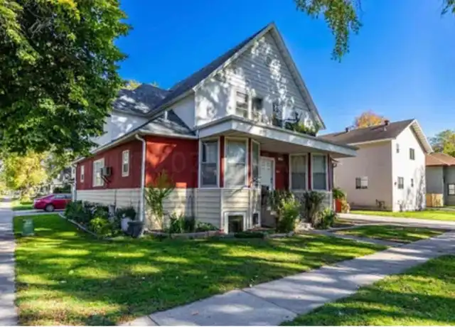 Property at 1221 10th Ave N Unit 2, Fargo, ND, 58102, 1 bed, 1 bath, [object Object]