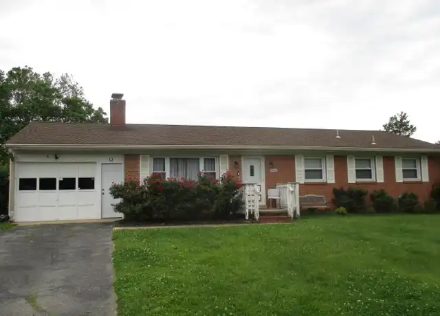 Property at 15405 Thompson Rd, Silver Spring, MD, 20905, 2 beds, 1 bath, [object Object]