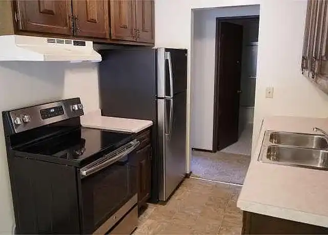 Property at Riviera I - 925 MN-36, Roseville, MN, 55113, 2 beds, 1 bath, [object Object]