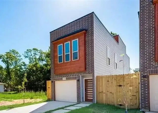 Property at 2226 Dyson St, Dallas, TX, 75215, 3 beds, 2.5 baths, [object Object]