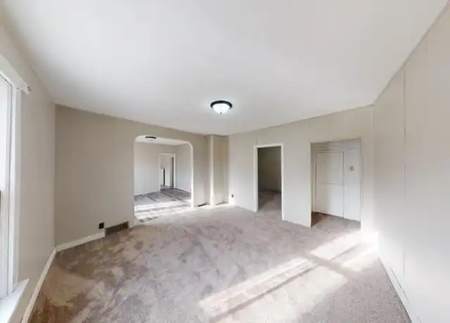 Property at 508 N 9th St, Bismarck, ND, 58501, 3 beds, 1 bath, [object Object]