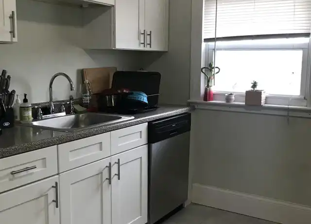 Property at 101 Heath St Unit 2, Somerville, MA, 02145, 4 beds, 1 bath, [object Object]