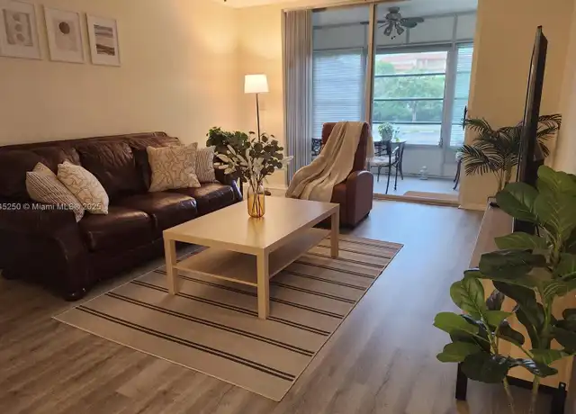 Property at 7300 NW 17th St #220, Plantation, FL, 33313, 1 bed, 1.5 baths, [object Object]