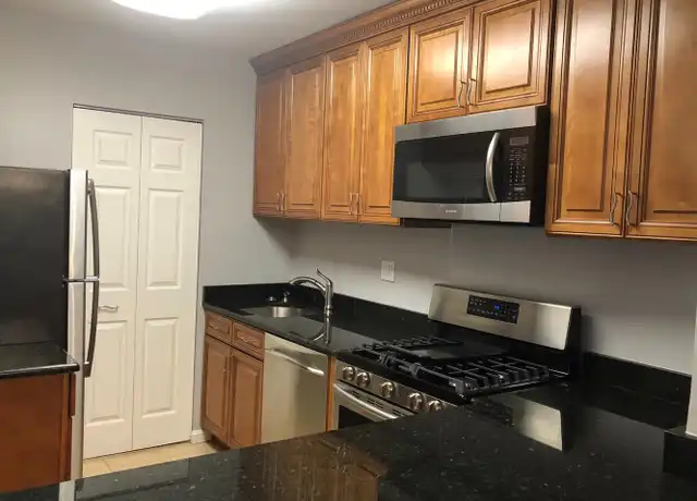 Property at 5817 Cove Landing Rd #301, Burke, VA, 22015, 3 beds, 2 baths, [object Object]