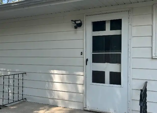 Property at 238 W Division St Unit 238, Sparta, MI, 49345, 2 beds, 1 bath, [object Object]