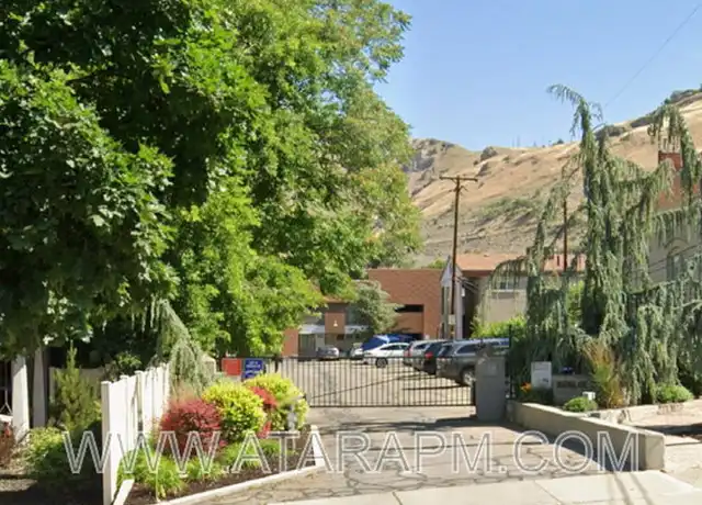 Property at 650 N 300 W #233, Salt Lake City, UT, 84103, 2 beds, 1 bath, [object Object]