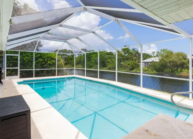 Property at 1123 Hollow Oak Ct, Tarpon Springs, FL, 34689, 3 beds, 2 baths, [object Object]