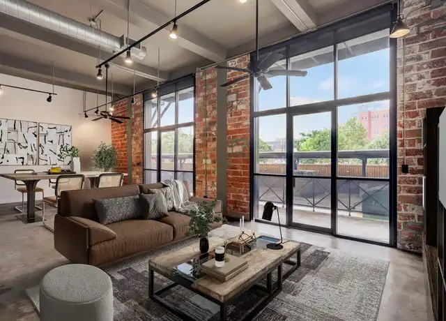 Property at 915 N San Jacinto St Unit 1C, Houston, TX, 77002, 2 beds, 2 baths, [object Object]