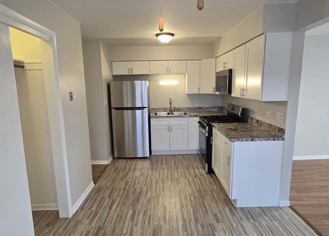 Photo of 7801 Oak Park Ave Unit 3S, Burbank, IL 60459