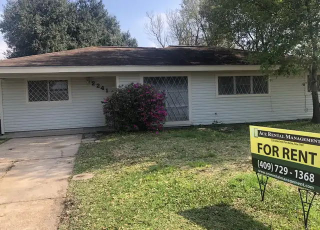 Property at 2241 14th St, Port Neches, TX, 77651, 3 beds, 2 baths, [object Object]