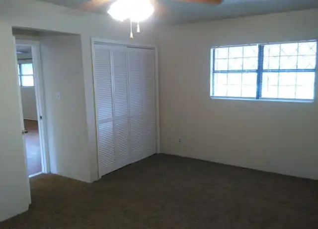 Property at 2241 14th St, Port Neches, TX, 77651, 3 beds, 2 baths, [object Object]