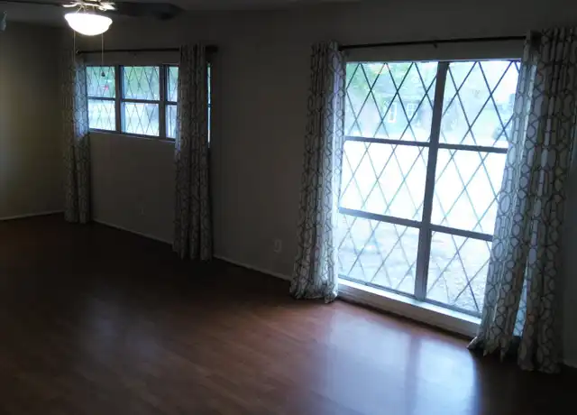 Property at 2241 14th St, Port Neches, TX, 77651, 3 beds, 2 baths, [object Object]