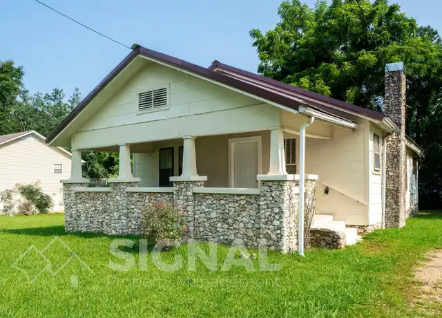 Property at 104 21st Ave NW, Center Point, AL, 35215, 3 beds, 2 baths, [object Object]