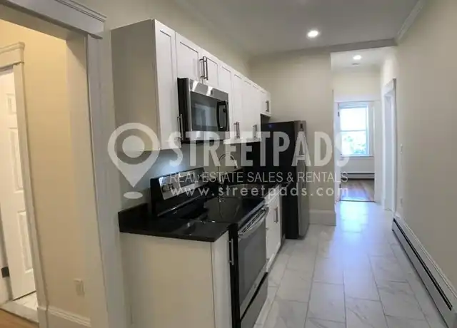 Property at 19 Fairbanks St, Brookline, MA, 02446, 2 beds, 1 bath, [object Object]