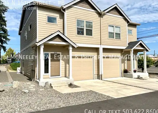 Property at 204 N 15th St Unit B, St Helens, OR, 97051, 3 beds, 2.5 baths, [object Object]