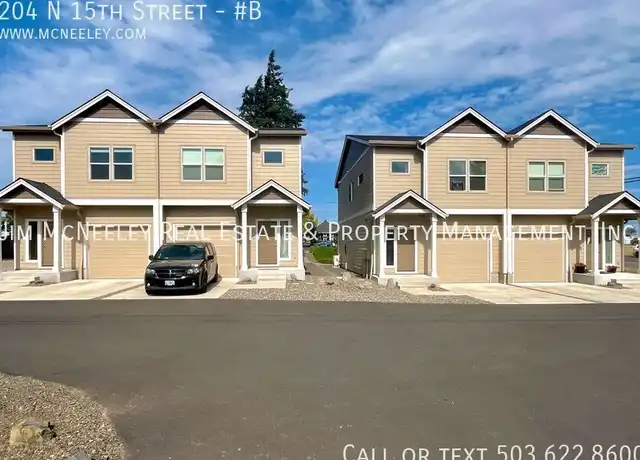 Property at 204 N 15th St Unit B, St Helens, OR, 97051, 3 beds, 2.5 baths, [object Object]