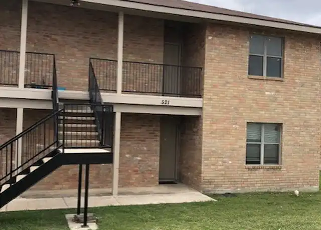 Property at 521 Dukeway Dr Unit 4, Universal City, TX, 78148, 2 beds, 2 baths, [object Object]