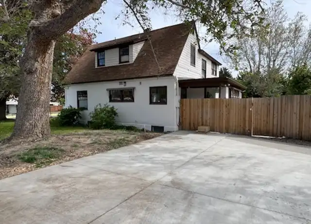 Property at 841 Red Apple Rd Unit B, Wenatchee, WA, 98801, 0 beds, 1 bath, [object Object]