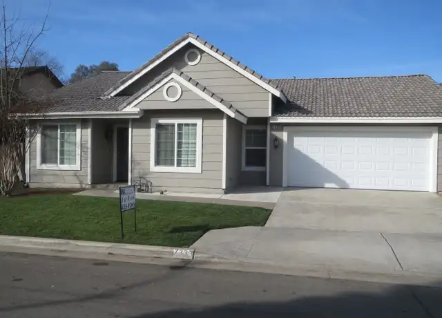 Property at 7333 N Backer Ave, Fresno, CA, 93720, 3 beds, 2 baths, [object Object]