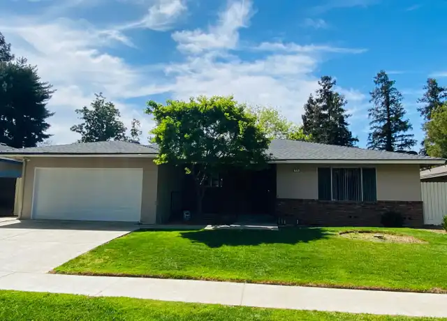 Property at 715 E Magill Ave, Fresno, CA, 93710, 4 beds, 2.5 baths, [object Object]