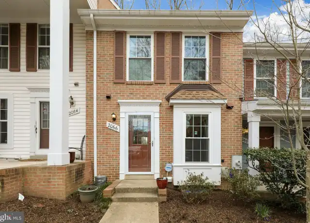 Property at 2066 Derby Ridge Ln Unit 3-18, Silver Spring, MD, 20910, 2 beds, 2.5 baths, [object Object]
