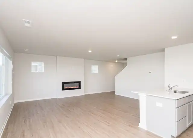 Property at 4332 NE 14th St, Ankeny, IA, 50021, 3 beds, 2.5 baths, [object Object]