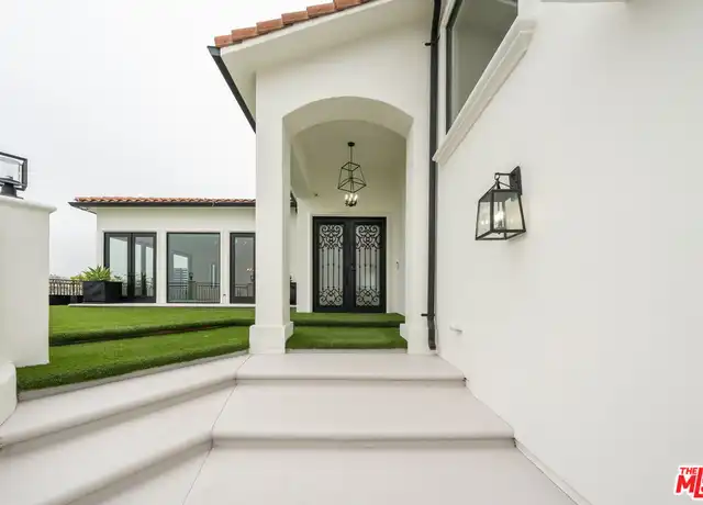 Property at 4576 Martson Dr, Encino, CA, 91316, 3 beds, 3.5 baths, [object Object]