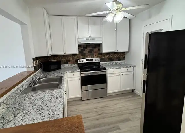 Property at 403 NW 68th Ave #114, Plantation, FL, 33317, 2 beds, 2 baths, [object Object]