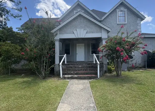 Property at 100 E 6th St, Vidalia, GA, 30474, 3 beds, 1 bath, [object Object]