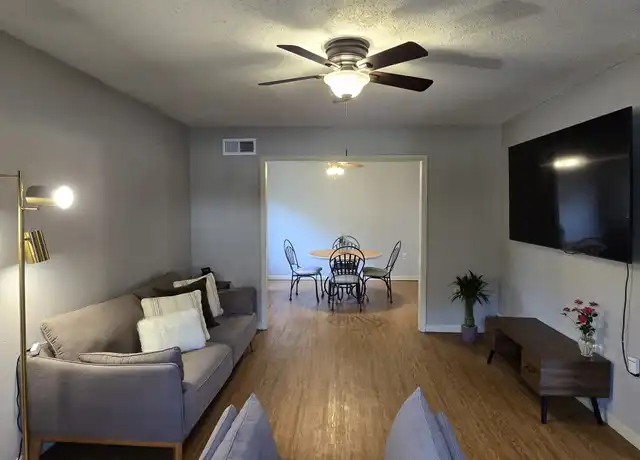 Property at 765 Rozelle St, Memphis, TN, 38104, 2 beds, 1.5 baths, [object Object]