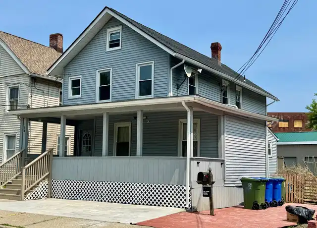 Property at 34 Smith St, Middletown, NY, 10940, 3 beds, 1 bath, [object Object]