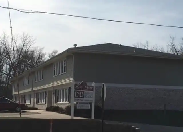 Property at 4009 Oakland Rd NE Unit 4009-02, Cedar Rapids, IA, 52402, 1 bed, 1 bath, [object Object]