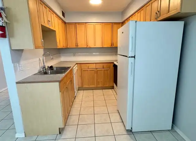 Property at 250 Village Dr Unit 270, Los Lunas, NM, 87031, 2 beds, 1 bath, [object Object]